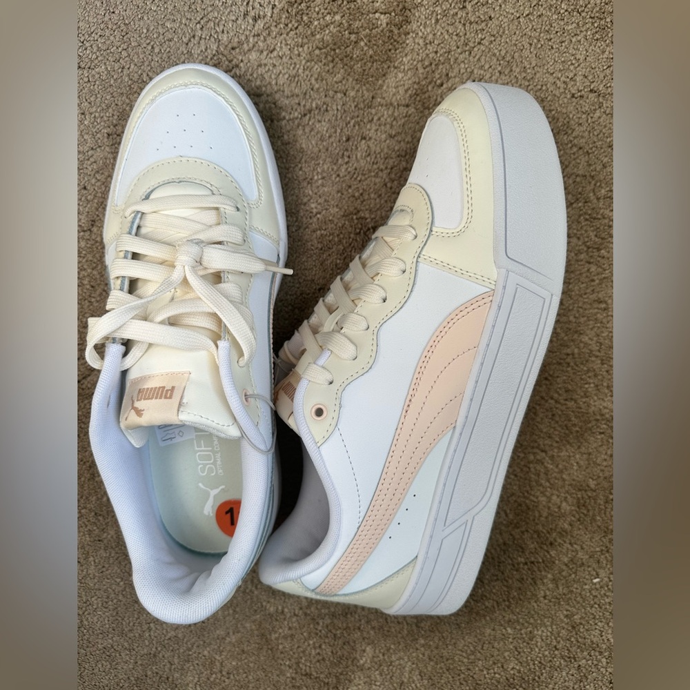 Puma Skye Leather Sneakers
